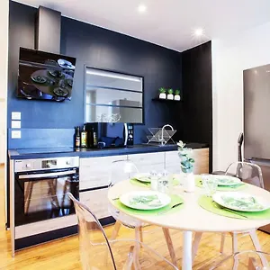 legend-le-saint-laurent.hotels-rhonealpes.com/